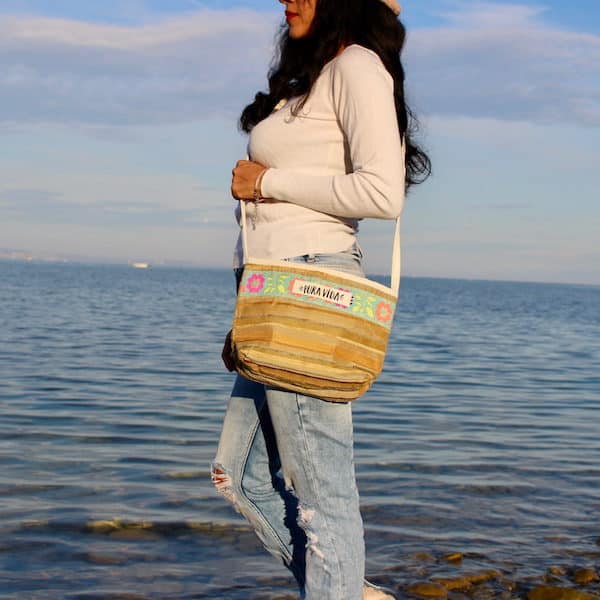 Schöne Schultertasche-Strandtasche zum umhängen-hangefertigtes Unikat