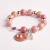 Sehr schönes stylisches Perlenarmband in rosa Farbtönen